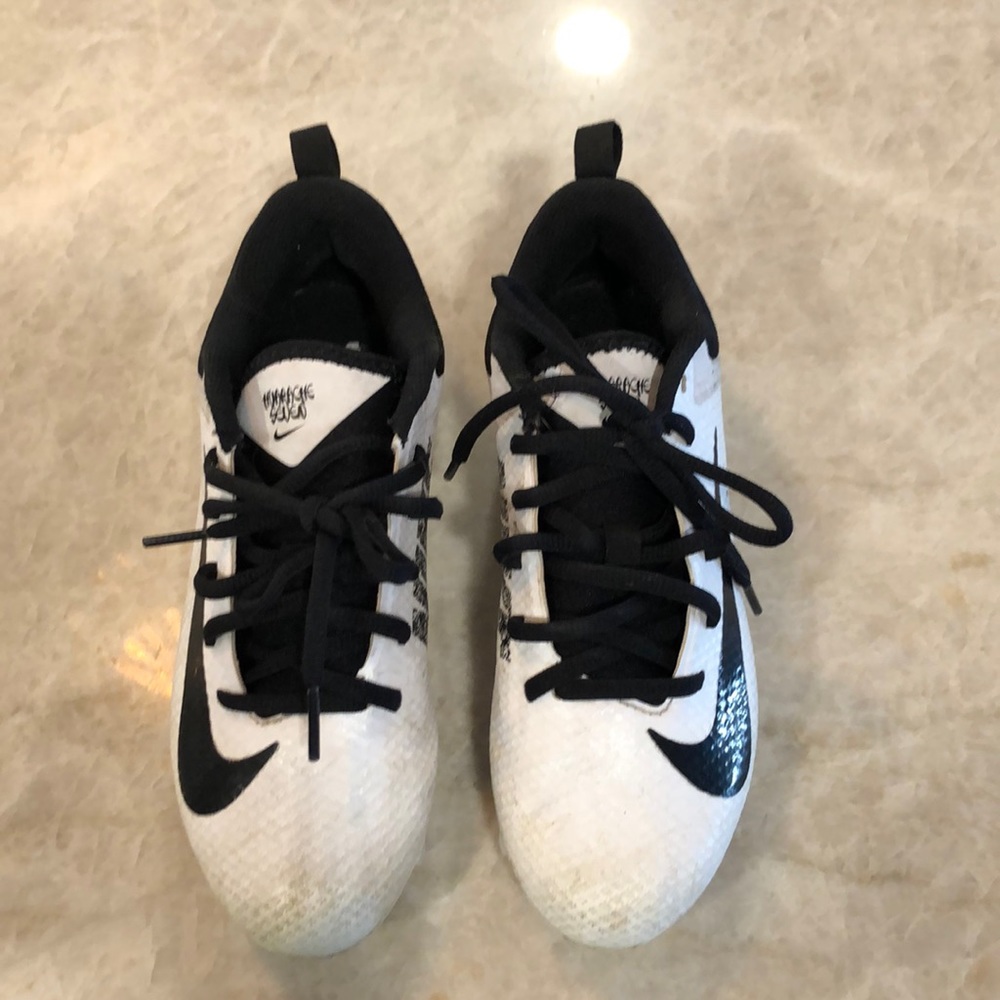 Nike Huarache 7 Lacrosse Cleats, size 4